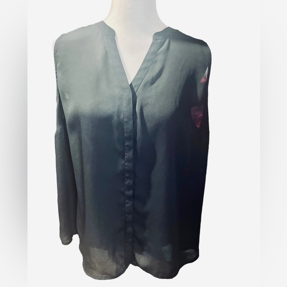 Apt. 9 black sleeveless blouse